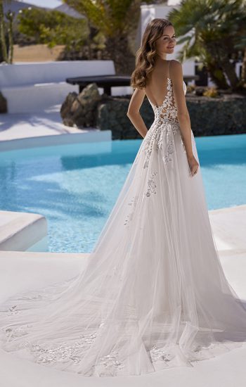 Enzoani-2026-Eternity-3